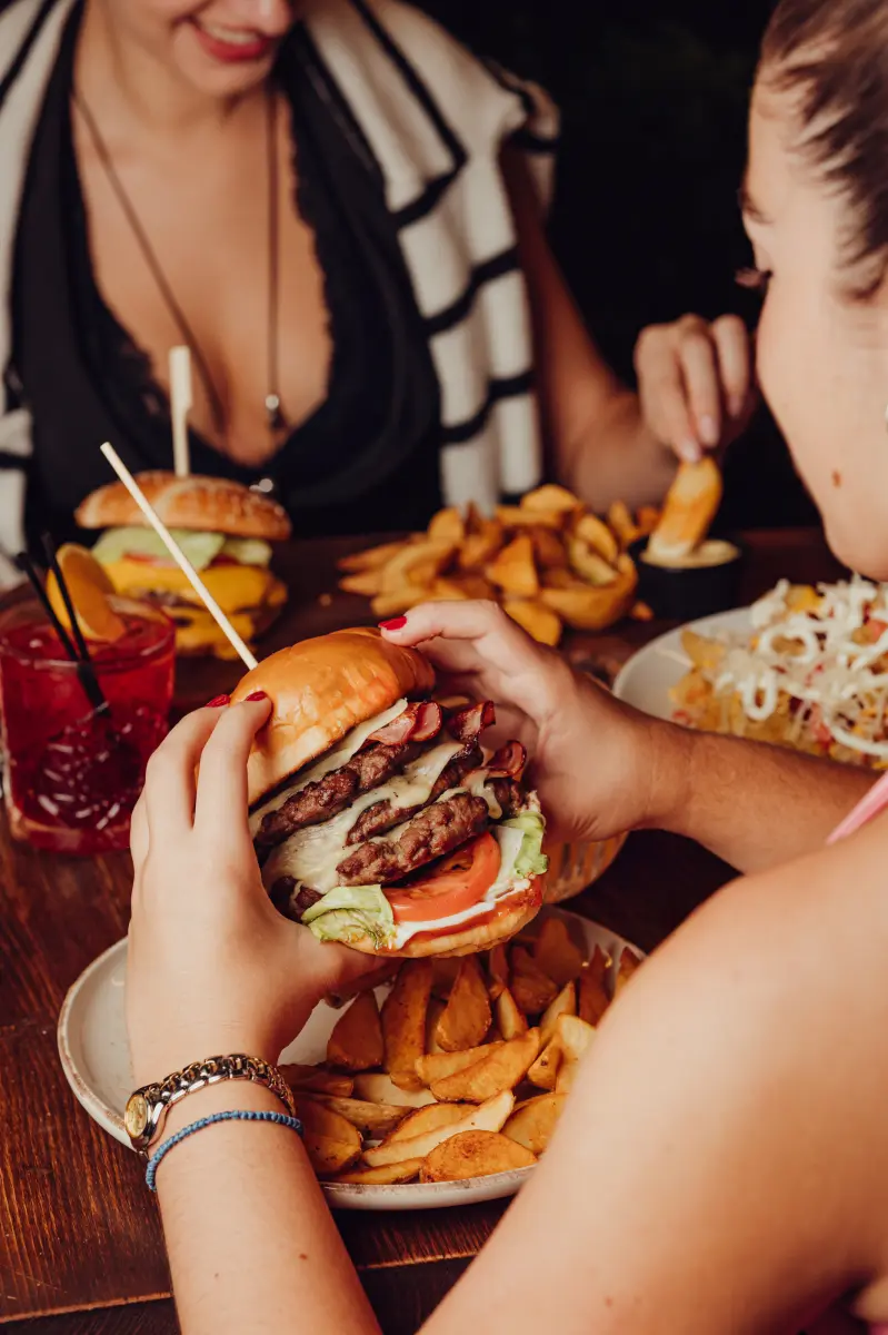 Home Burger Sports Bar Glyfada