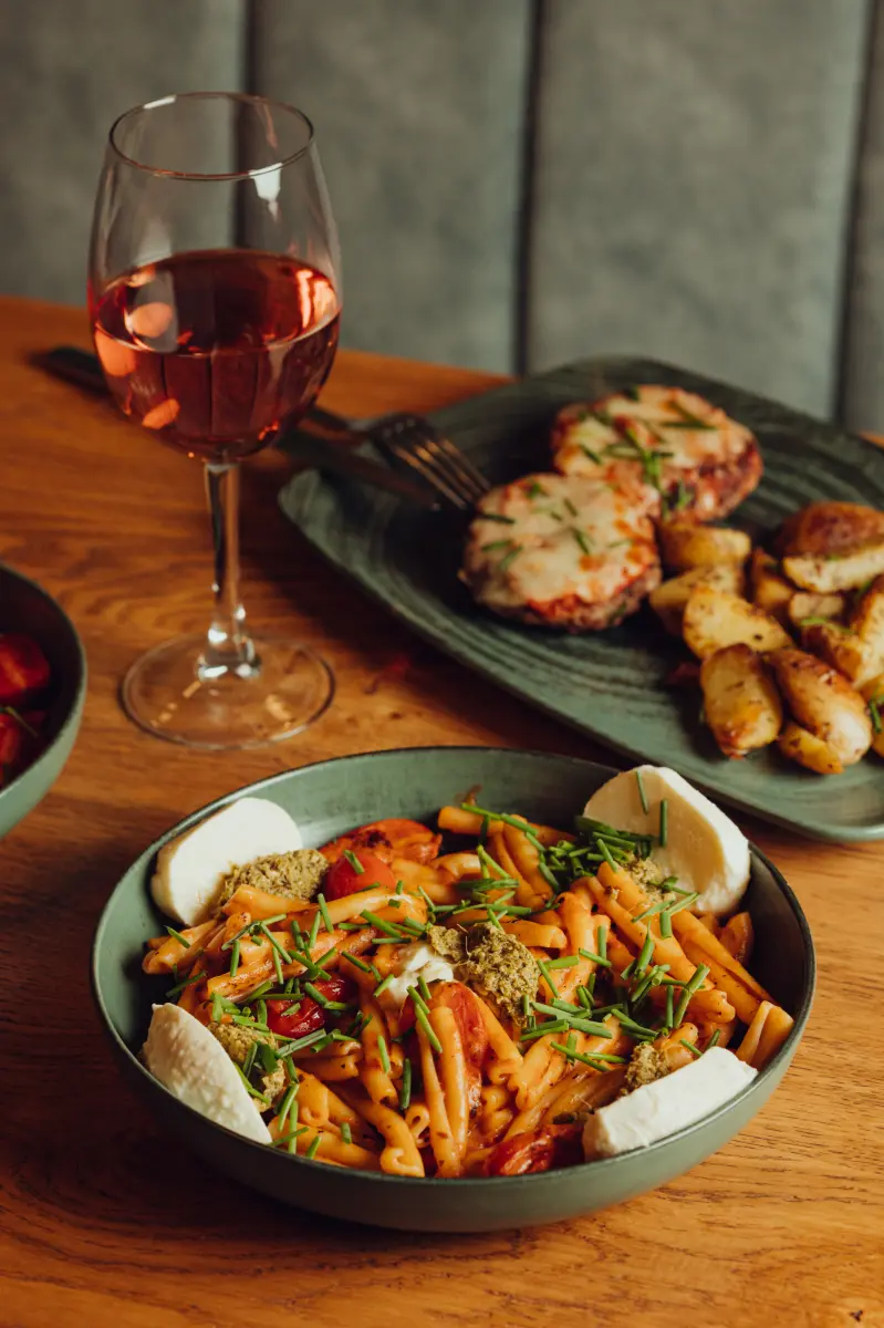 Joli Cafe Bar Roof Top