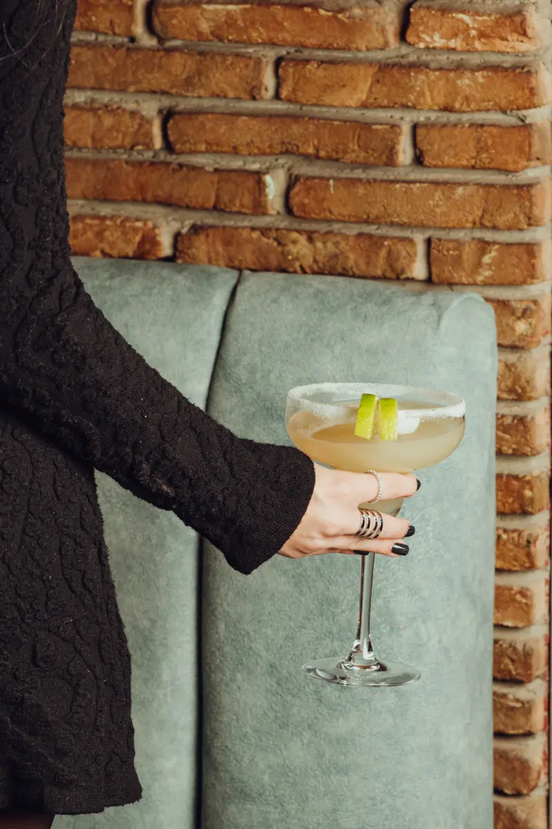 Joli Cafe Bar Roof Top