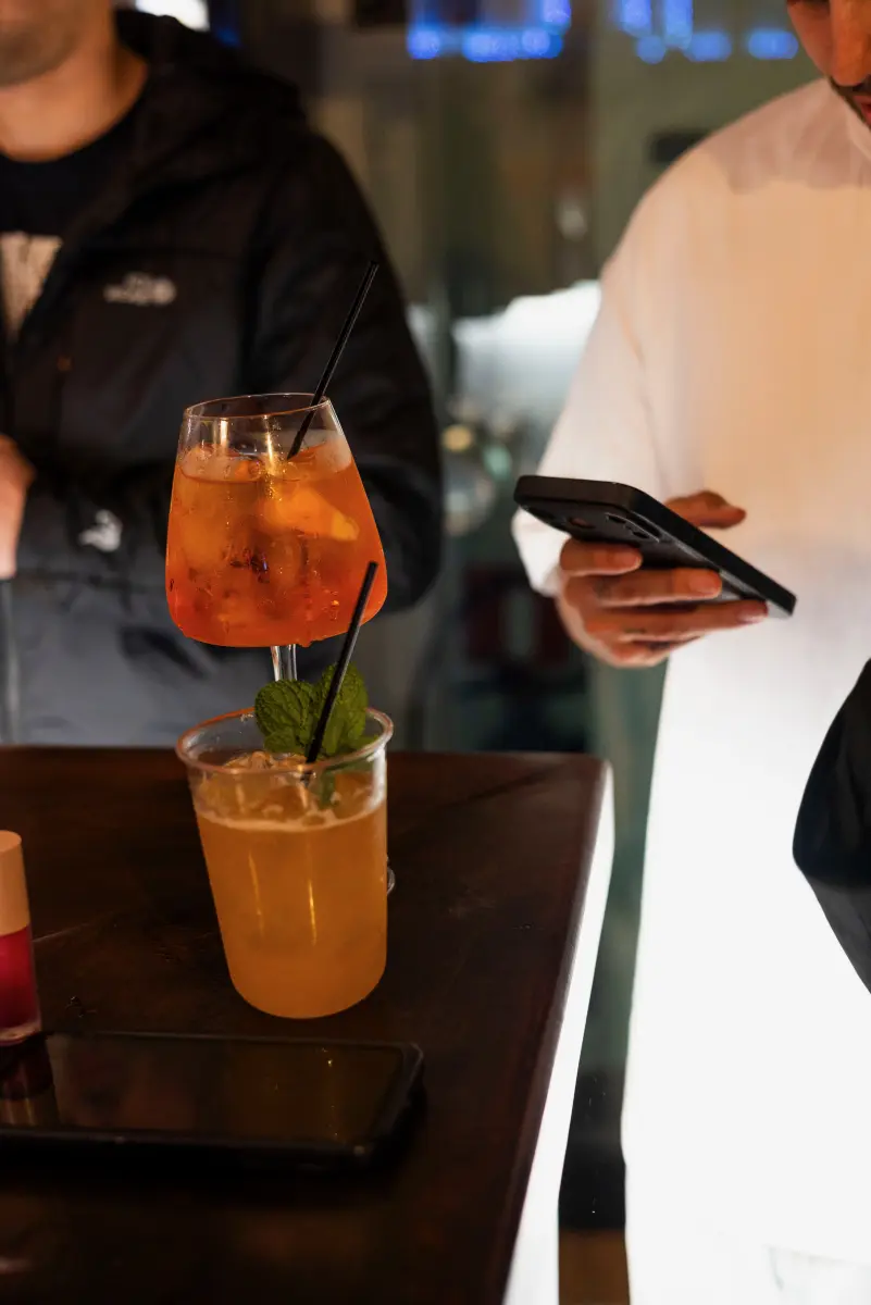 Μανχάτταν all day bar