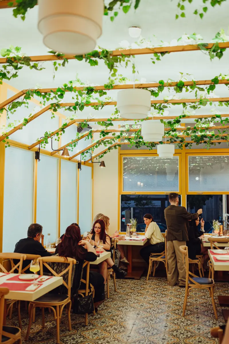 Mezzaluna Trattoria
