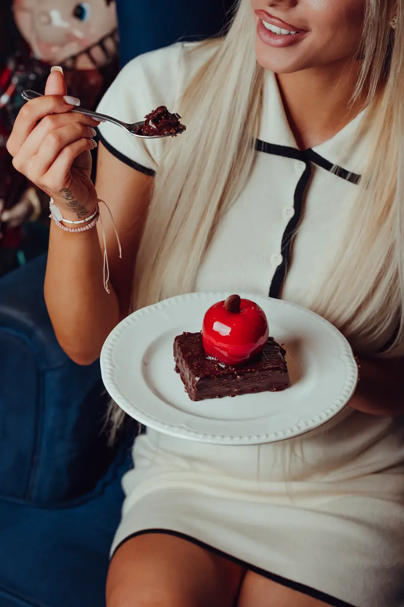 Τόλης sweets & eats