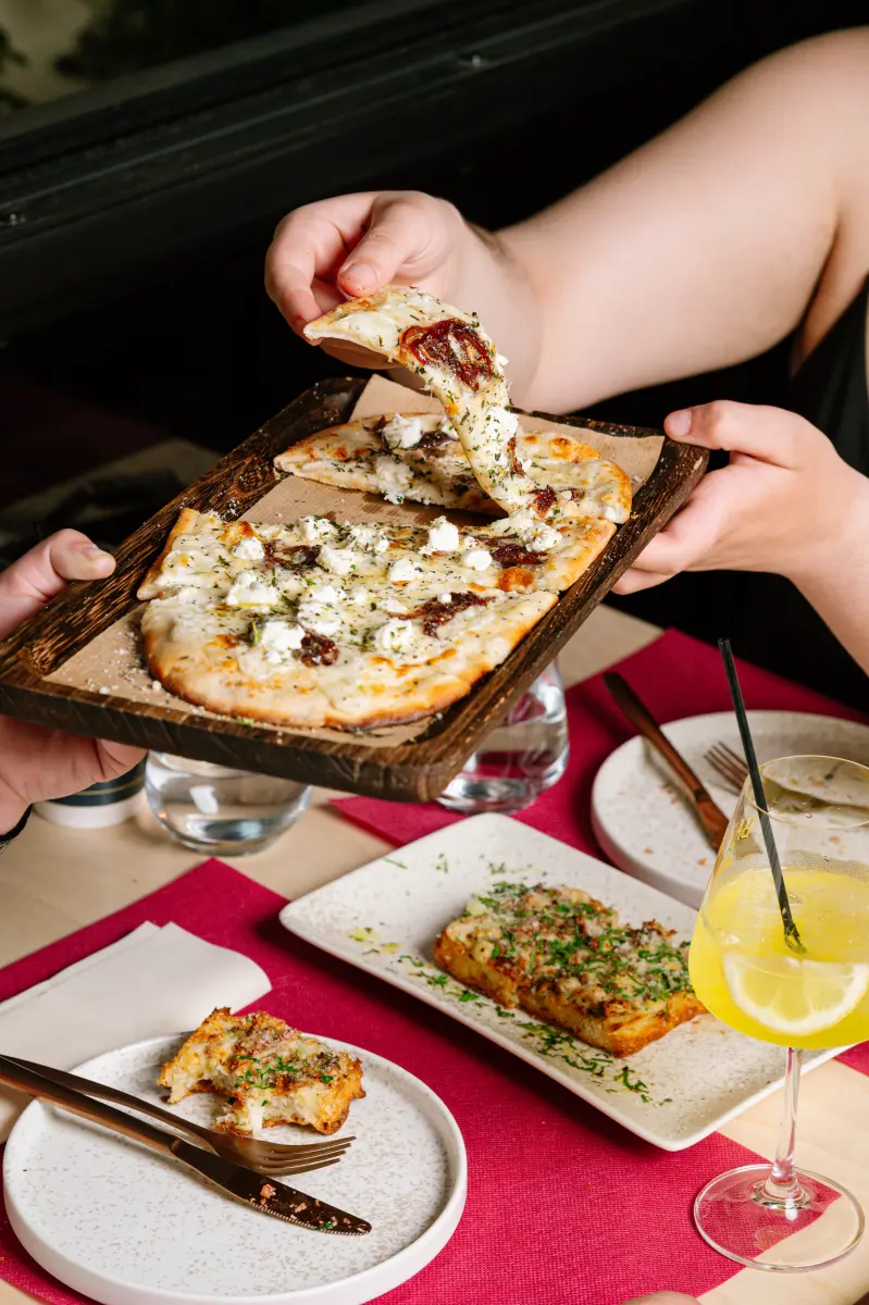 Mezzaluna Trattoria